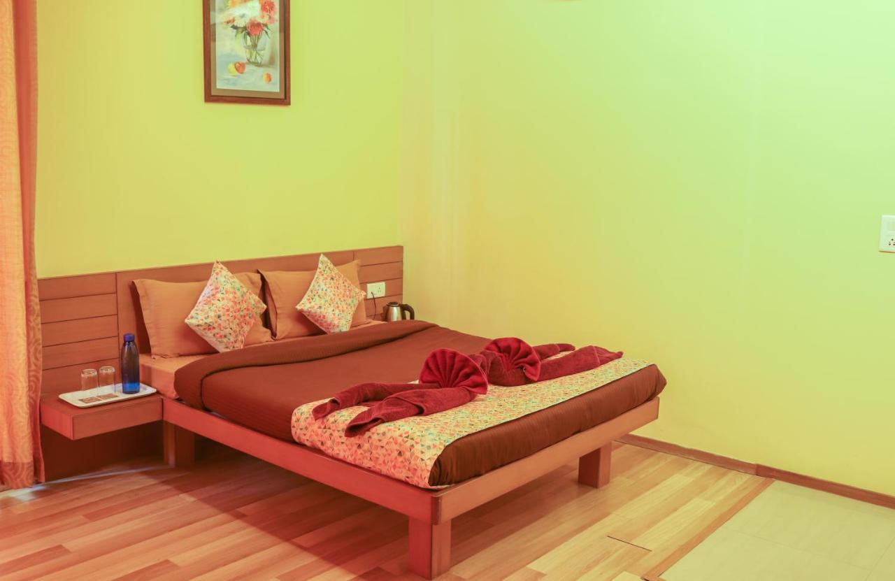 Surya Kiran Miramar Bed & Breakfast Panaji Exterior photo