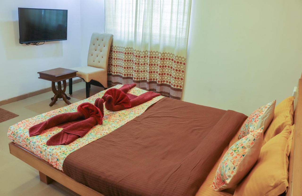 Surya Kiran Miramar Bed & Breakfast Panaji Exterior photo